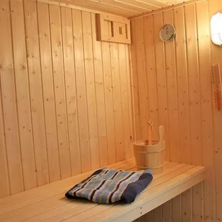 Skandinavisches In Mirow Semesterbostad *