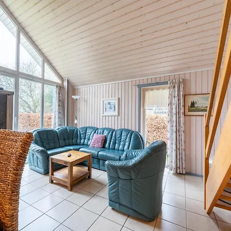 Skandinavisches In Mirow Semesterbostad *