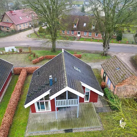 Mirow, Feriehus Granzow