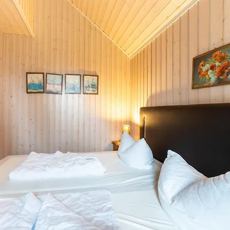 Semesterbostad Skandinavisches In Mirow *