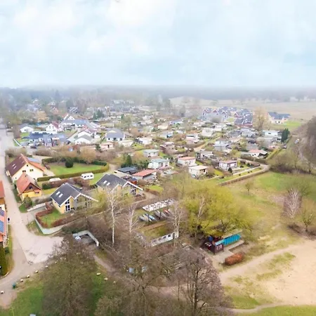 Semesterbostad Skandinavisches In Mirow *