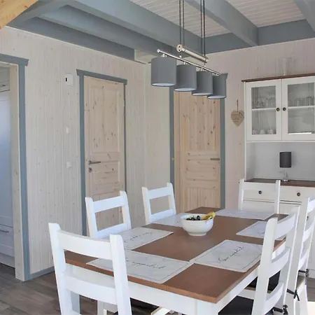 Skandinavisches In Mirow Feriehus *