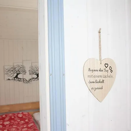 Skandinavisches In Mirow Feriehus *